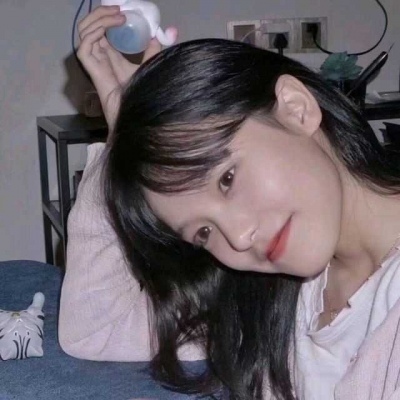 和闺蜜互换身份一天，她被老板骂哭